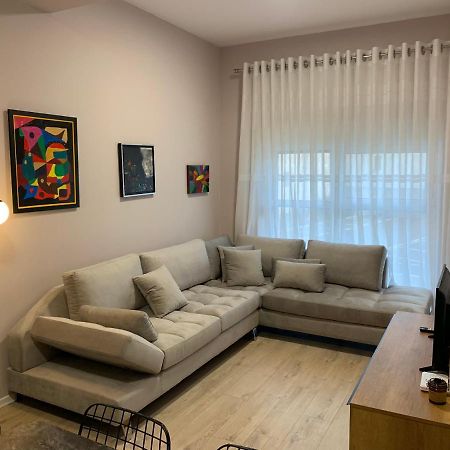 Lovely 1-Bedroom Condo In Tirana Wifi-Netflix-Ac Zewnętrze zdjęcie